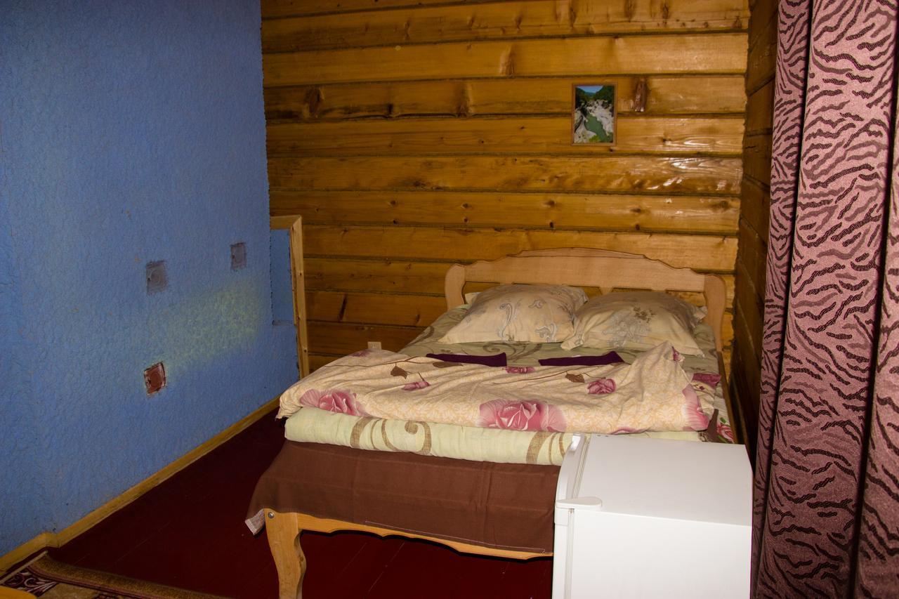 卡缅诺莫斯茨基Yut Camping别墅 外观 照片